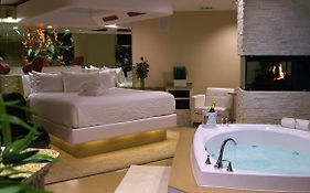 Sybaris Pool Suites Frankfort - Adults Only