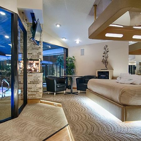 Sybaris Pool Suites Frankfort - Adults Only Buitenkant foto