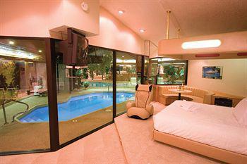 Sybaris Pool Suites Frankfort - Adults Only Buitenkant foto