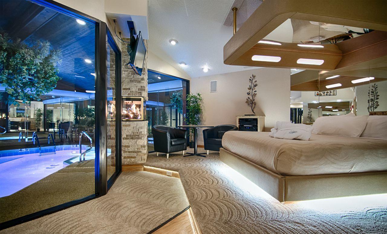 Sybaris Pool Suites Frankfort - Adults Only Buitenkant foto