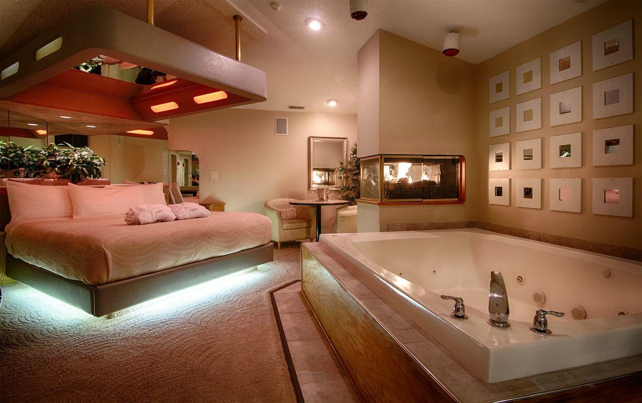 Sybaris Pool Suites Frankfort - Adults Only Buitenkant foto